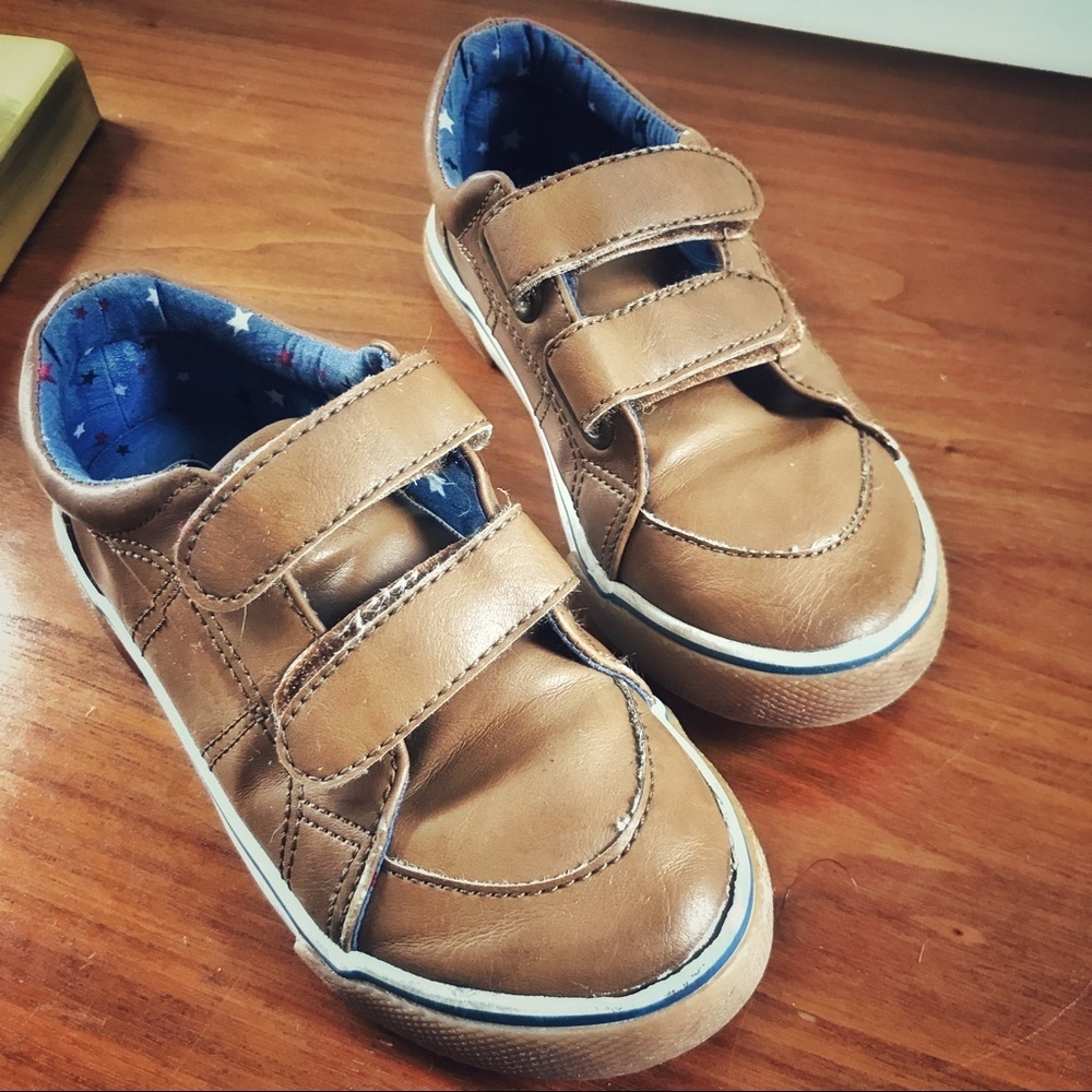 Toddler shoes